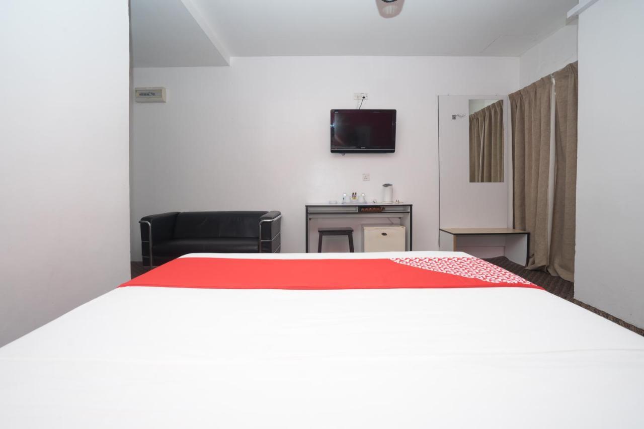 Capital O Ridel Hotel Kota Bharu Exterior foto